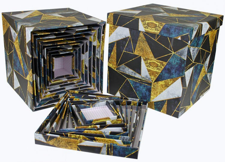 Набор коробок Куб 10 шт. 26,5*26,5*26,5 см. Треугольники  SY601-1753